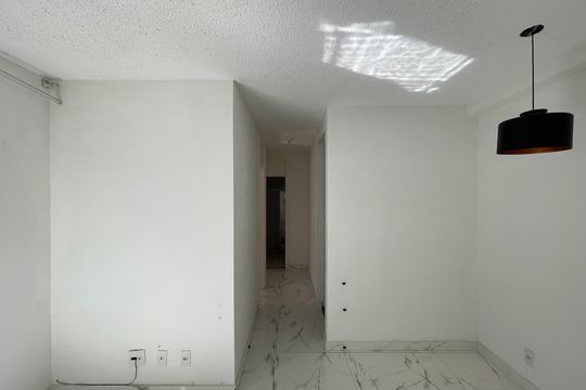 Sala de apartamento à venda com 2 quartos, 46m² em Taquara, Rio de Janeiro