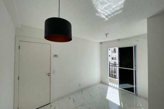 Sala de apartamento à venda com 2 quartos, 46m² em Taquara, Rio de Janeiro