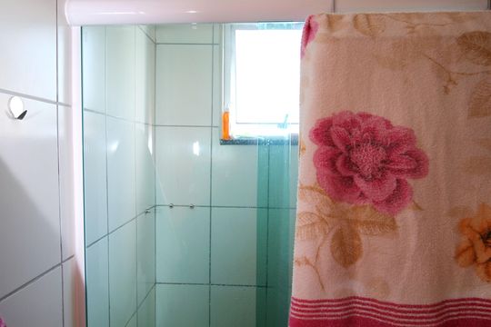 Banheiro da Suíte  de apartamento à venda com 2 quartos, 50m² em Colégio, Rio de Janeiro