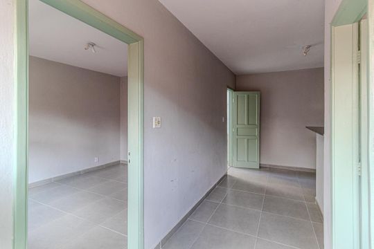 Sala de casa de condomínio para alugar com 1 quarto, 60m² em Higienópolis, São Paulo