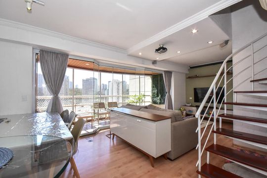 Apartamento à venda com 2 quartos, 96m² em Jardim Londrina, São Paulo