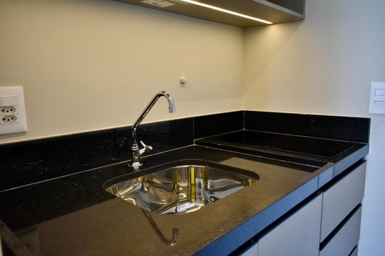 Studio de kitnet/studio à venda com 0 quarto, 25m² em Vila Clementino, São Paulo