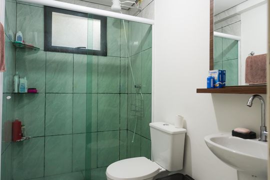 Banheiro da Suíte 3 de apartamento à venda com 4 quartos, 117m² em Jardim Monte Alegre, Taboão da Serra