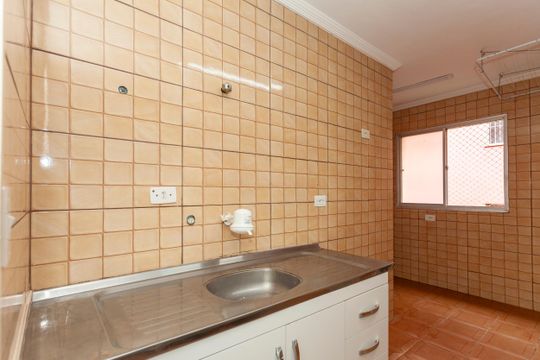 Cozinha de apartamento para alugar com 2 quartos, 55m² em Pedreira, São Paulo