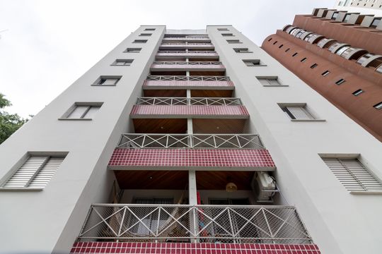 Fachada do Prédio de apartamento à venda com 3 quartos, 67m² em Moema, São Paulo