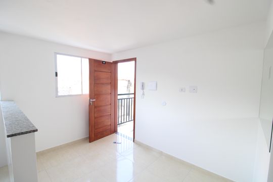 Sala/Cozinha de apartamento para alugar com 1 quarto, 27m² em Vila Nivi, São Paulo
