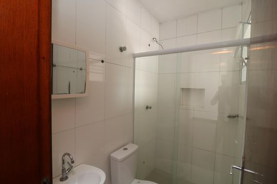Banheiro de apartamento para alugar com 2 quartos, 55m² em Jardim Nove de Julho, São Paulo