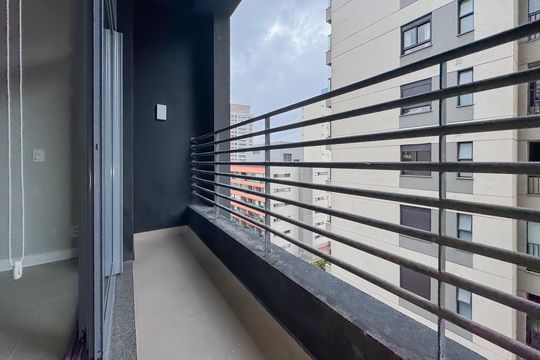 Varanda de kitnet/studio à venda com 1 quarto, 35m² em Vila Mariana, São Paulo