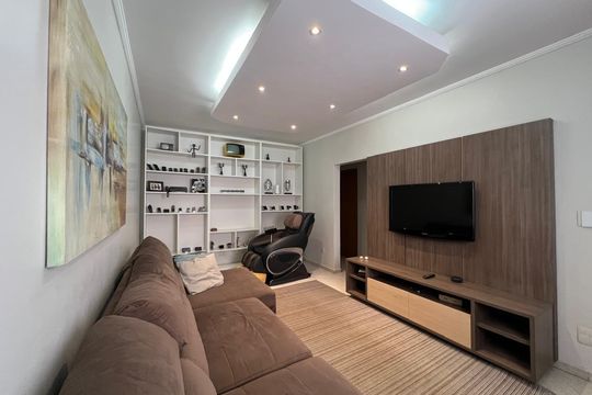 Sala de casa à venda com 3 quartos, 257m² em Vila Constança, São Paulo
