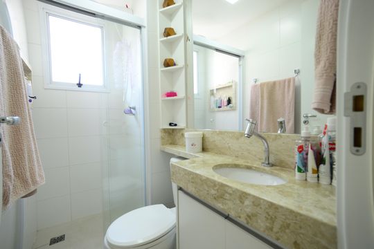 Banheiro Social de apartamento à venda com 2 quartos, 40m² em Cambuci, São Paulo
