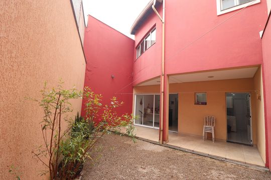 Quintal de casa à venda com 4 quartos, 308m² em Vila Santa Teresa, Santo André