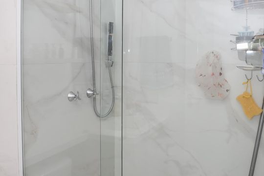 Banheiro Social de apartamento à venda com 2 quartos, 41m² em Água Branca, São Paulo