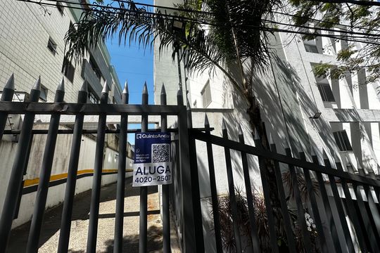 Fachada de apartamento para alugar com 1 quarto, 36m² em Coração Eucarístico, Belo Horizonte