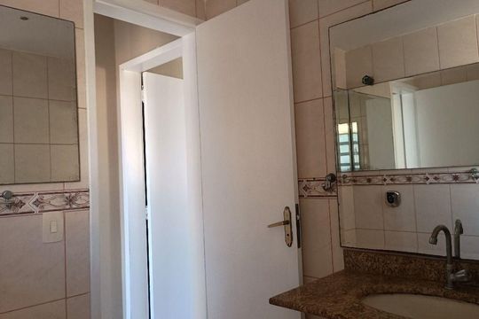 Apartamento à venda com 3 quartos, 110m² em Icaraí, Niterói