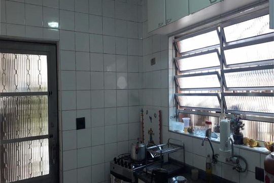 Casa à venda com 2 quartos, 121m² em Vila Santa Catarina, São Paulo