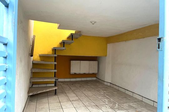 Garagem de casa para alugar com 2 quartos, 140m² em Vila Penteado, São Paulo