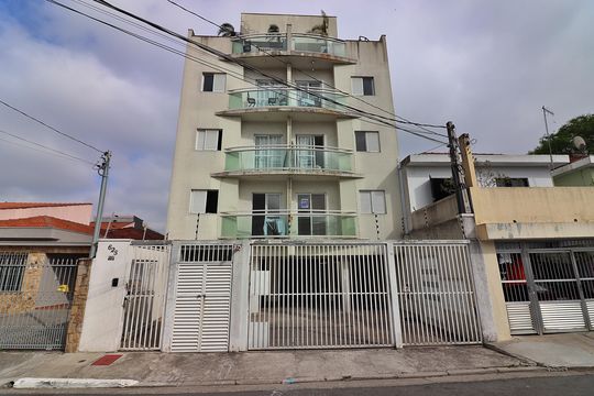 Fachada de apartamento para alugar com 2 quartos, 44m² em Paulicéia, São Bernardo do Campo