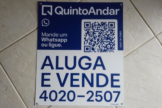 Plaquinha de casa à venda com 3 quartos, 140m² em Pechincha, Rio de Janeiro
