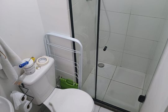 Banheiro de apartamento à venda com 2 quartos, 34m² em Vila Graciosa, São Paulo