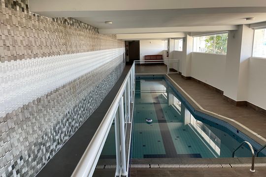 Área comum - Piscina de apartamento para alugar com 2 quartos, 59m² em Jardim Marilu, Cotia