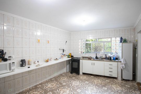 Cozinha  de casa à venda com 7 quartos, 500m² em Vila Mazzei, São Paulo