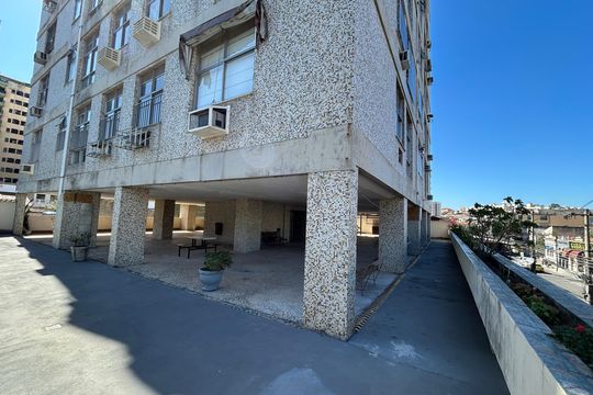 Fachada do Prédio de apartamento à venda com 4 quartos, 400m² em Méier, Rio de Janeiro