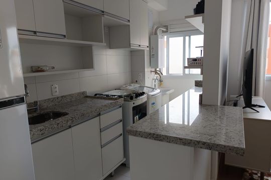Cozinha  de apartamento para alugar com 2 quartos, 60m² em Cristo Redentor, Porto Alegre
