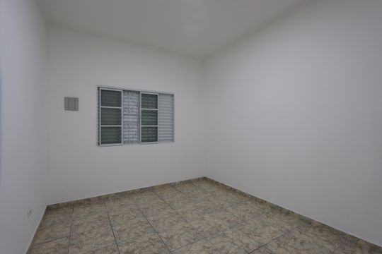 Quarto 1 de casa à venda com 2 quartos, 200m² em Vila Alpina, São Paulo