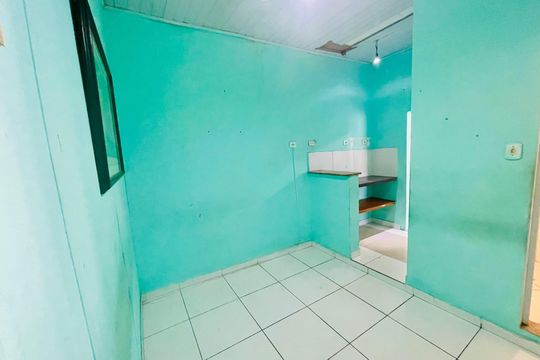 Sala de casa à venda com 1 quarto, 260m² em Jardim Dourado, Guarulhos