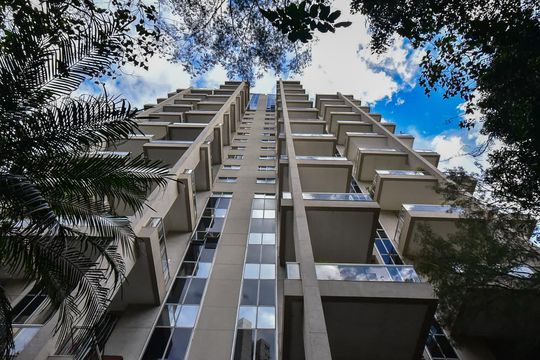 Fachada de apartamento para alugar com 2 quartos, 92m² em Parque do Morumbi, São Paulo