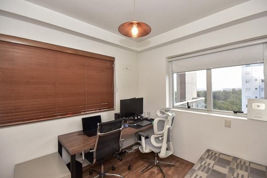 Quarto de apartamento para alugar com 2 quartos, 92m² em Parque do Morumbi, São Paulo
