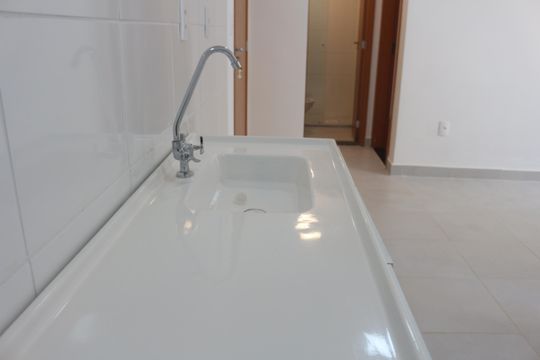 Cozinha de apartamento para alugar com 2 quartos, 42m² em Vila Palmares, São Caetano do Sul