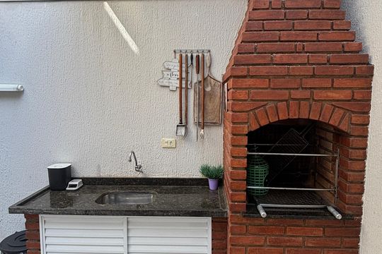 Área comum - Churrasqueira de casa à venda com 3 quartos, 134m² em Vila Pires, Santo André
