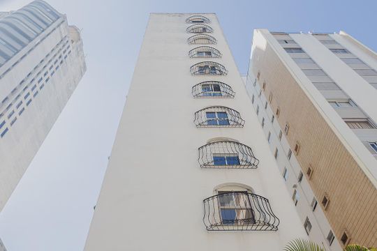 Fachada de apartamento para alugar com 3 quartos, 157m² em Paraíso, São Paulo