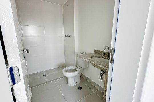 Banheiro da suíte 3 de apartamento à venda com 3 quartos, 125m² em Quarta Parada, São Paulo