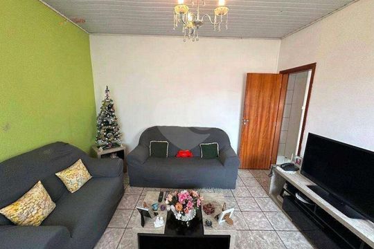Casa à venda com 3 quartos, 100m² em Vila Mangalot, São Paulo