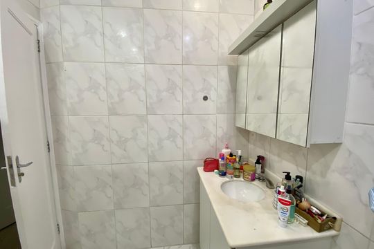 Banheiro de apartamento para alugar com 2 quartos, 75m² em Copacabana, Rio de Janeiro