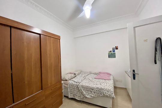 Quarto 1 de apartamento para alugar com 2 quartos, 75m² em Copacabana, Rio de Janeiro