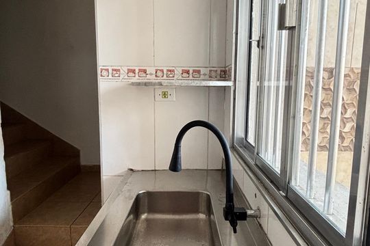 Cozinha de casa à venda com 2 quartos, 98m² em Vila Pires, Santo André