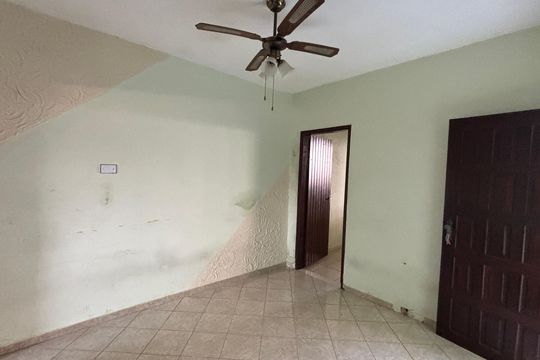 Sala de casa à venda com 2 quartos, 98m² em Vila Pires, Santo André