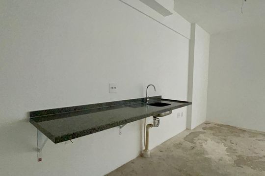 Cozinha de kitnet/studio à venda com 1 quarto, 45m² em Pinheiros, São Paulo