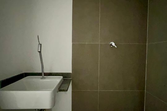 Banheiro de kitnet/studio à venda com 1 quarto, 45m² em Pinheiros, São Paulo