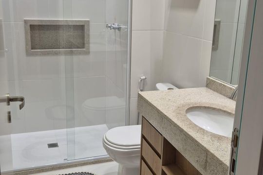 Banheiro 1 de apartamento à venda com 2 quartos, 65m² em Vila Guarani, São Paulo