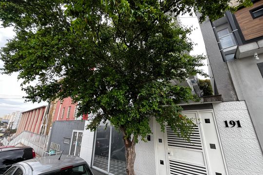 Fachada de apartamento para alugar com 1 quarto, 30m² em Vila Roque, São Paulo