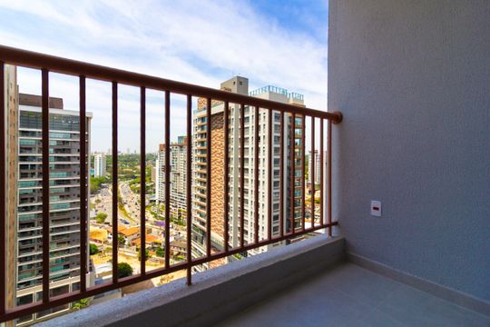 Varanda de kitnet/studio para alugar com 1 quarto, 26m² em Jardim das Acacias, São Paulo