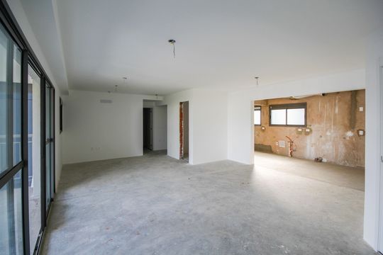 Sala de apartamento à venda com 3 quartos, 152m² em City América, São Paulo