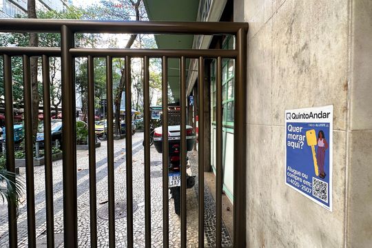 Plaquinha de apartamento à venda com 4 quartos, 185m² em Copacabana, Rio de Janeiro