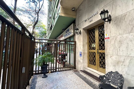 Plaquinha de apartamento à venda com 4 quartos, 185m² em Copacabana, Rio de Janeiro