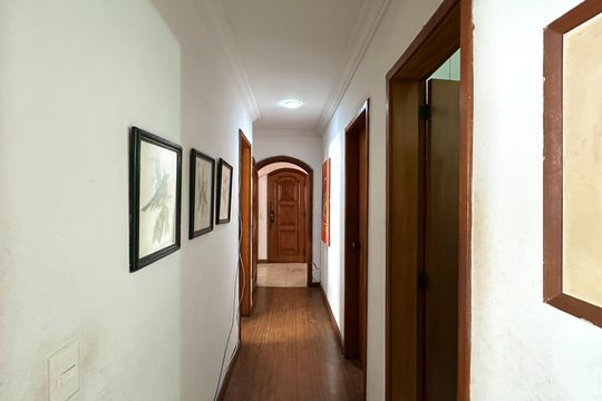 Corredor de apartamento à venda com 4 quartos, 185m² em Copacabana, Rio de Janeiro