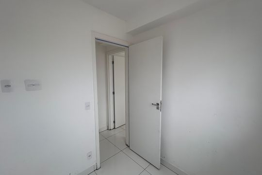 Quarto 1 de apartamento para alugar com 2 quartos, 35m² em Vila Rosalia, Guarulhos